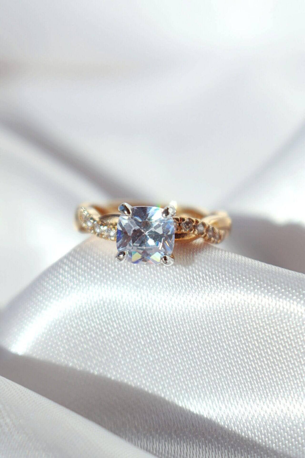 "Cinderella" | 18 karat solitærring: 5